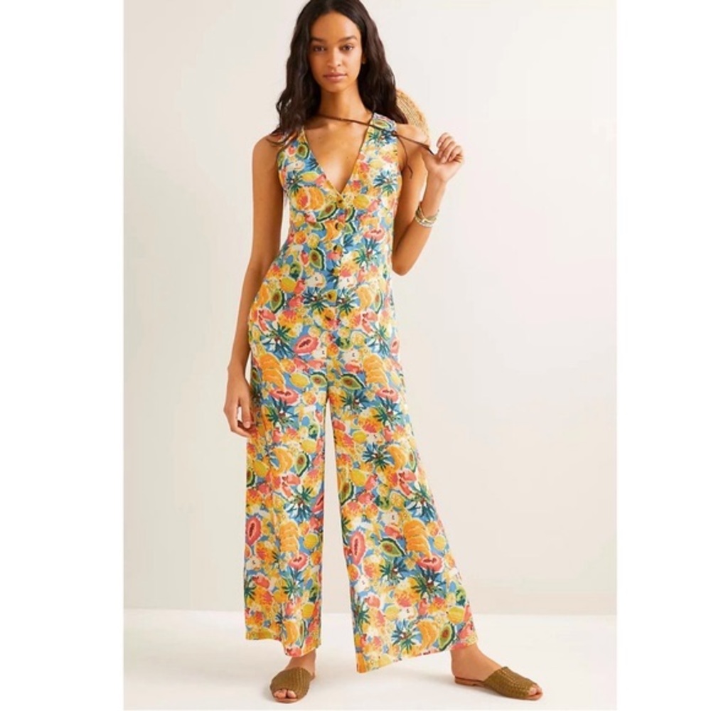 nwt FARM RIO Fruit Medley Jumpsuit - size XS